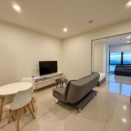 The Shore Executive Suites By Ys Luxury コタキナバル エクステリア 写真