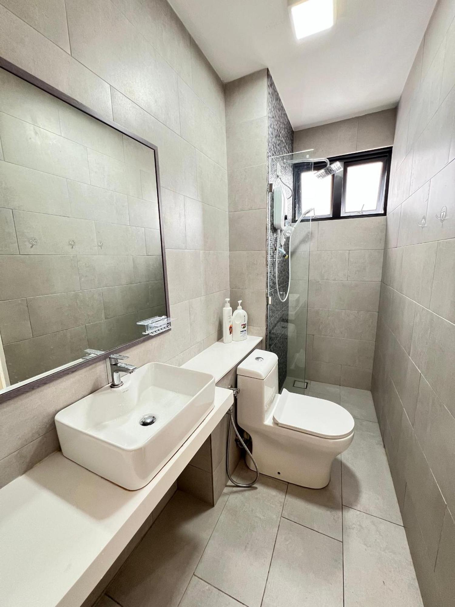 The Shore Executive Suites By Ys Luxury コタキナバル エクステリア 写真